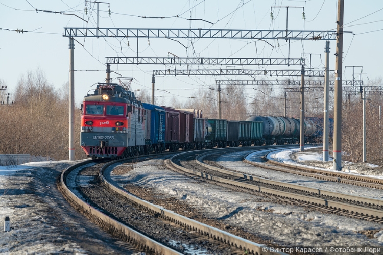 Новый транш на рельсы: Минпромторг подумывает спасти инвестпрограмму РЖД